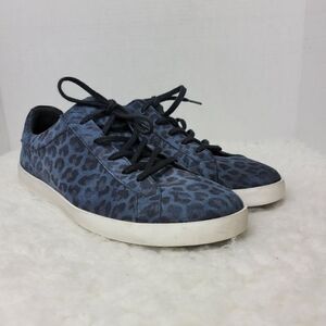 Cloud Footwear Womens Size 9. 5 Style Victory Blue Leopard Print